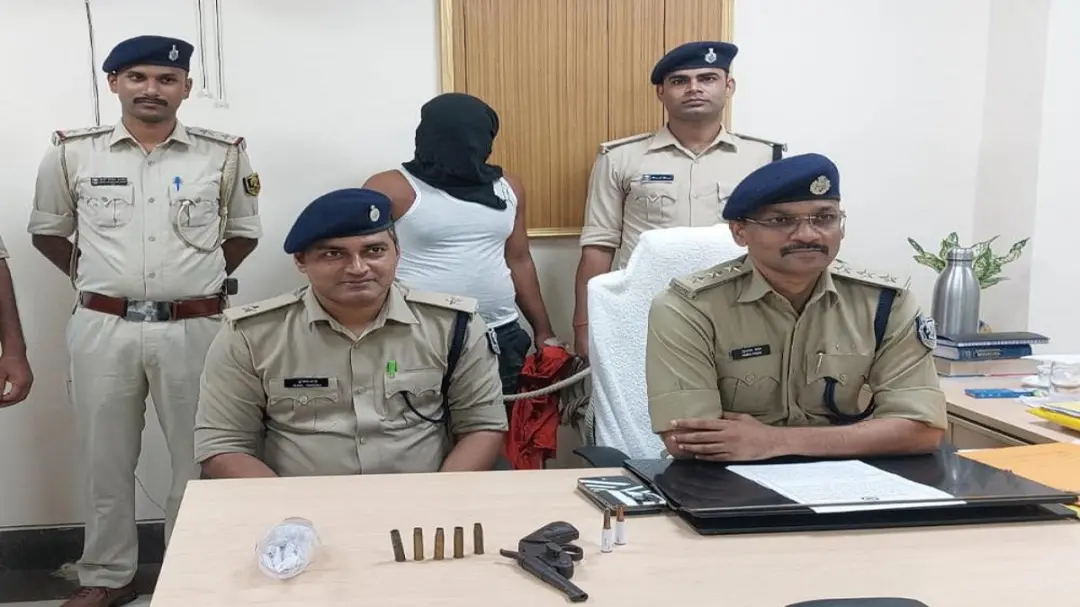  बच्चों के सामने मां की हत्या, पिता अरेस्ट सिर में पीछे से मारी गोली, आंखें बाहर आईं बाइक खरीदने को लेकर पति-पत्नी में हुई थी लड़ाई