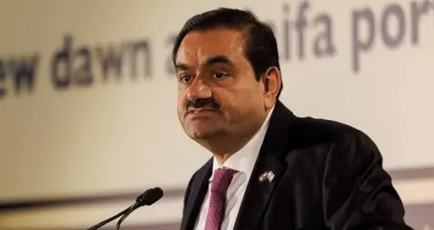 Adani Hindenburg Case: SEBI ने पांच अदाणी कंपनियों की कार्यवाही ₹1.51 करोड़ में निपटाई, जानें पूरा मामला