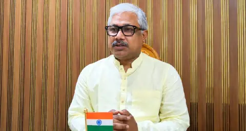 पश्चिम बंगाल में 933 स्कूलों का मामला: जीरो एनरोलमेंट के बाद सरकार ने क्यों लिया फैसला?