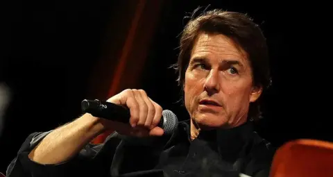 Tom Cruise on AI: BAFTA में टॉम क्रूज ने AI पर कही बड़ी बात, इंसानी क्रिएटिविटी को बताया सबसे खास
