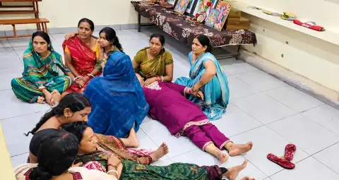 हजारीबाग में स्कूल परिसर के तालाब में डूबा तीसरी कक्षा का छात्र, गेंद निकालने के दौरान हादसा