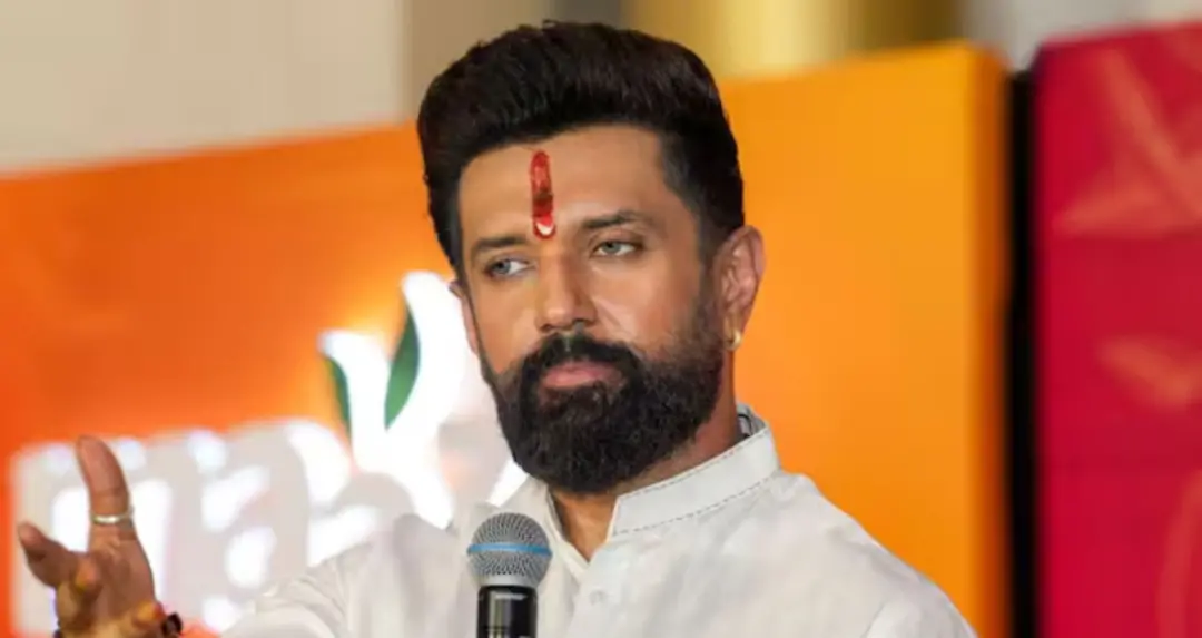 SIR Controversy: चिराग पासवान ने चुनाव आयोग को दी सलाह, बोले- 'अपनी बात मजबूती से जनता के सामने रखें'