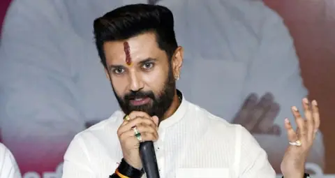 बिहार की कानून-व्यवस्था पर चिराग पासवान ने उठाए सवाल, अपनी ही सरकार को घेरा
