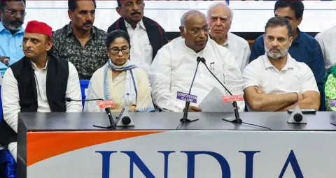 INDIA Bloc Meeting: 30 सितंबर को दिल्ली में विपक्षी दलों की बैठक, SIR और चुनाव आयोग पर होगी चर्चा