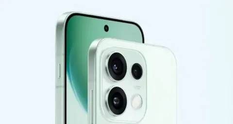 Oppo Reno 16t लॉन्च, 200MP ट्रिपल कैमरा और 6700mAh बैटरी के साथ 120Hz AMOLED डिस्प्ले