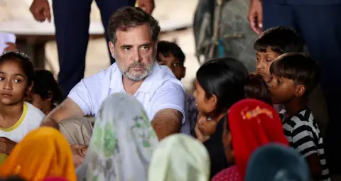 দিল্লির বেলা এস্টেটে SIR নিয়ে রাহুলের দাবি, ৭২৮ জনের মধ্যে ৭২৭ নাম ভোটার তালিকায় নেই