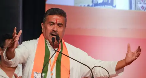 West Bengal: शुभेंदु अधिकारी ने बदला सबुज साथी योजना का नाम, 11वीं-12वीं के छात्रों को मोबाइल के लिए नहीं मिलेंगे ₹10 हजार
