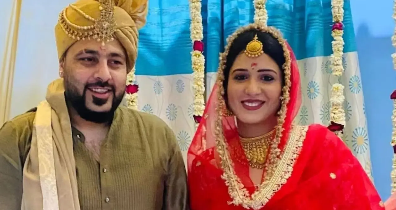 Badshah-Isha Rikhi: বিয়ের খবর নিশ্চিতের কয়েক মাসেই বিচ্ছেদ! বাদশাহ-ইশার যৌথ ঘোষণায় তোলপাড়
