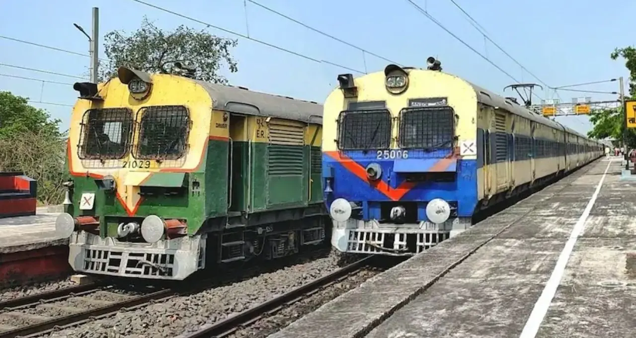Indian Railways: সেপ্টেম্বরের শুরুতেই বড় ধাক্কা রেলযাত্রীদের! আদ্রা ডিভিশনে বাতিল একাধিক ট্রেন, বদলাল বেশ কয়েকটির রুট