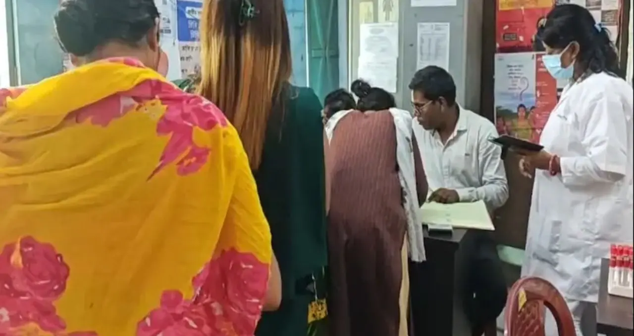 Free Health Camp: শান্তিপুরে বিনামূল্যে ক্যানসার পরীক্ষা! অত্যাধুনিক মোবাইল বাসে সারভাইকাল, স্তন ও ওরাল ক্যানসার স্ক্রিনিং
