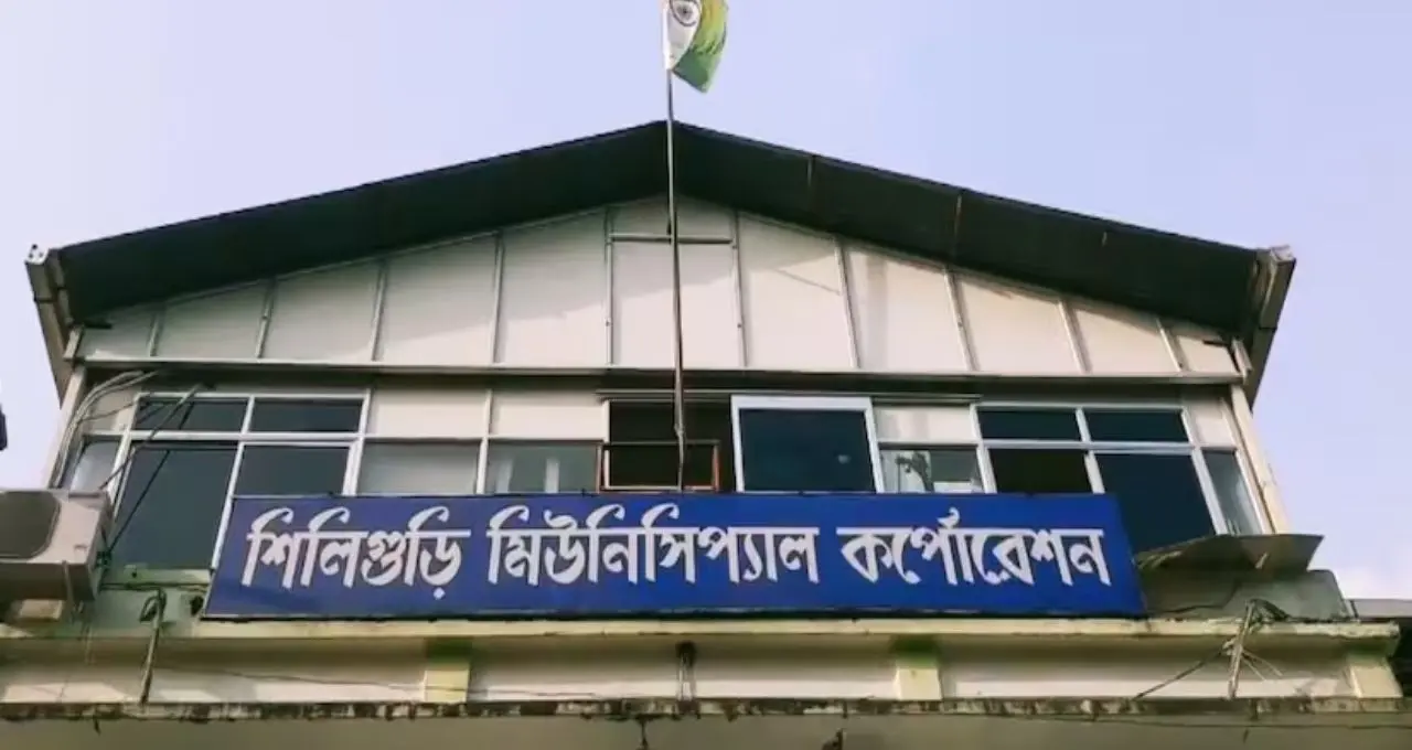 Siliguri Municipality: পুরভোটের আগেই বড় বদল! ৪৭ থেকে একলাফে ৬৩ ওয়ার্ড শিলিগুড়ি পুরনিগমে, কী কী পরিবর্তন আসছে?