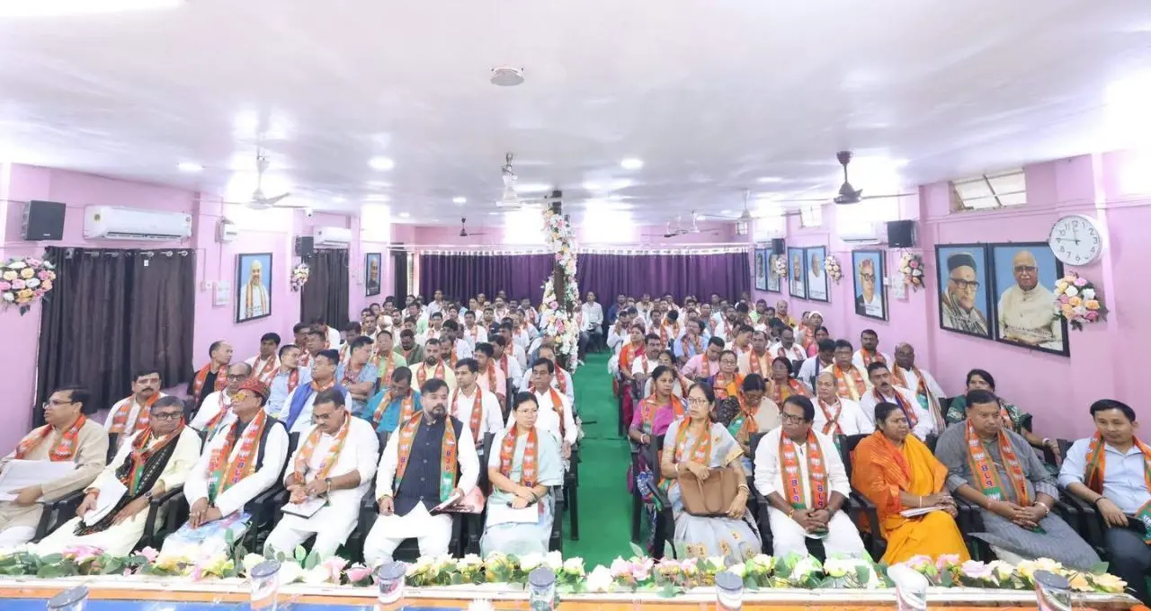 त्रिपुरा में VC चुनाव से पहले BJP का बड़ा मंथन, गठबंधन पर फैसला एक-दो दिन में संभव