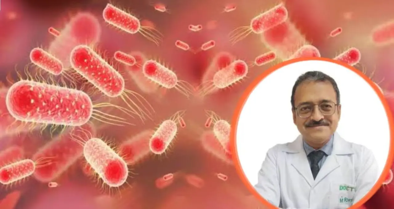 Typhoid Prevention: বর্ষায় টাইফয়েডের ভয়! কোন ৫ খাবার এড়াবেন, কীভাবে বাঁচবেন সংক্রমণ থেকে? জানালেন চিকিৎসক
