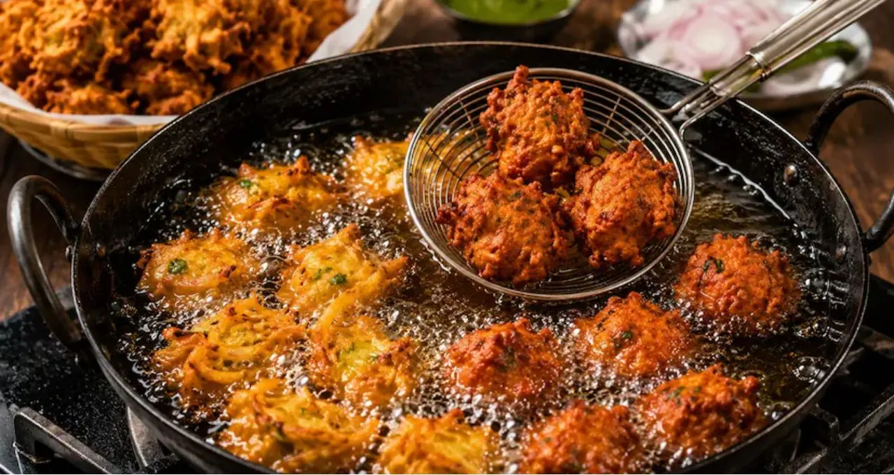 Chicken Pakora Tips: চিকেন পকোড়া ভাজার পরেই নরম? বেসনে মেশান এই ২ উপকরণ, বাইরে মুচমুচে ভিতরে থাকবে জুসি
