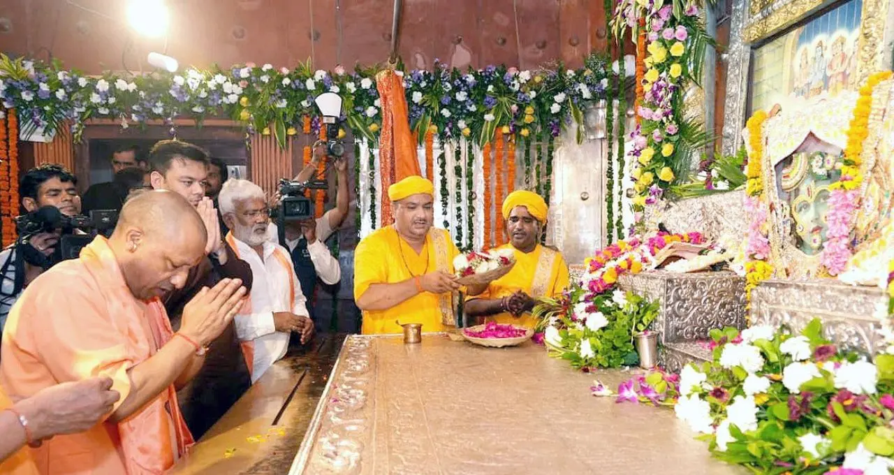 જન્માષ્ટમી પર મથુરા પહોંચશે યોગી આદિત્યનાથ 1,051 કરોડની વિકાસ યોજનાઓનું લોકાર્પણ અને શિલાન્યાસ કરશે