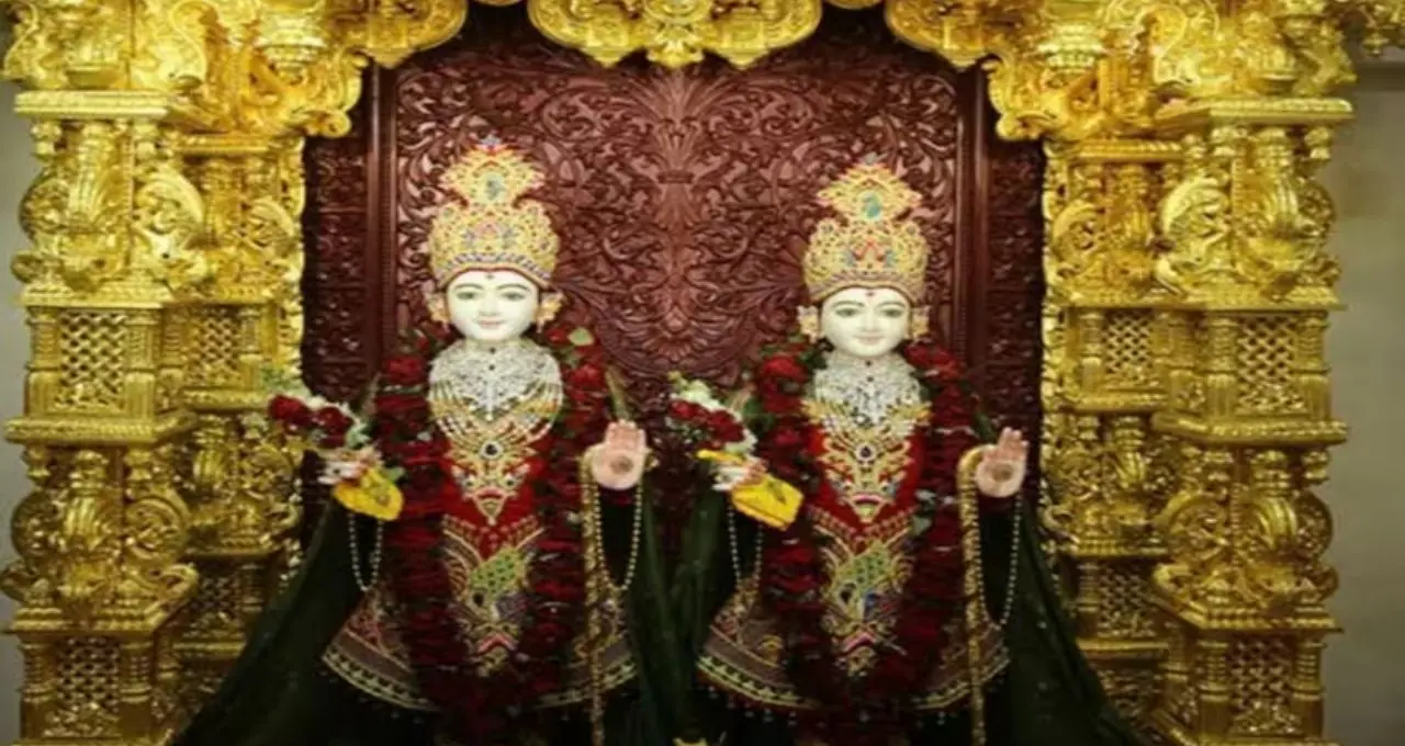 Joka Swaminarayan Temple: পাথরের কারুকাজে মুগ্ধ হবেন! জন্মাষ্টমীতে কলকাতার কাছেই ঘুরে আসুন জোকার অপূর্ব স্বামীনারায়ণ মন্দিরে
