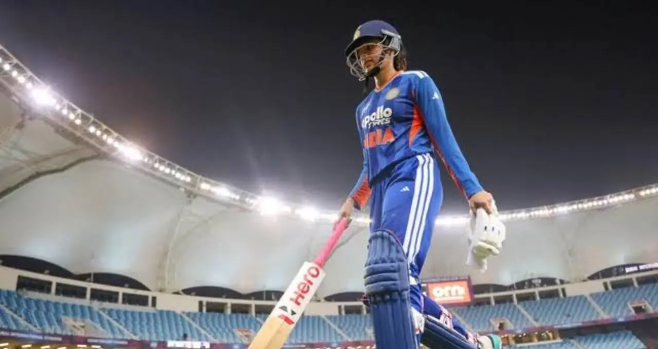 IND W vs HKC W: स्मृति मंधाना का शतक, तोडा मिताली राज और मेग लैनिंग का रिकॉर्ड
