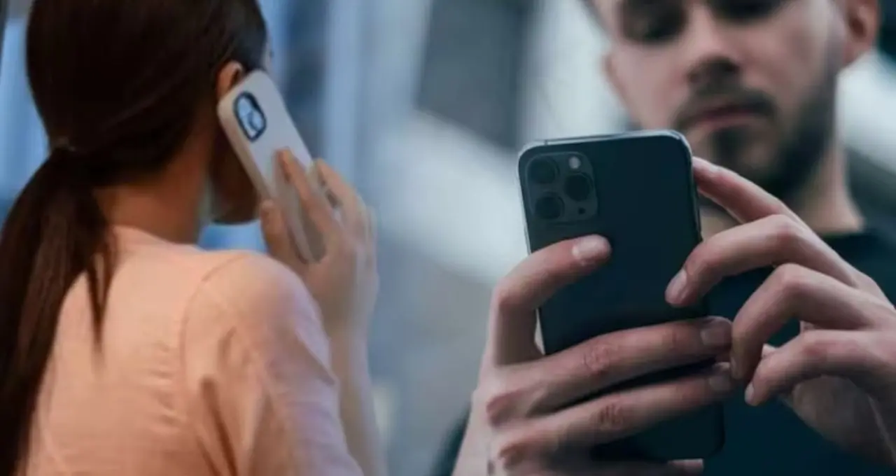 Call Drop Problem: ফুল নেটওয়ার্ক দেখাচ্ছে, তবু বারবার কল কেটে যাচ্ছে? এই ৫টি কারণ জানলে নিজেই করতে পারবেন সমাধান
