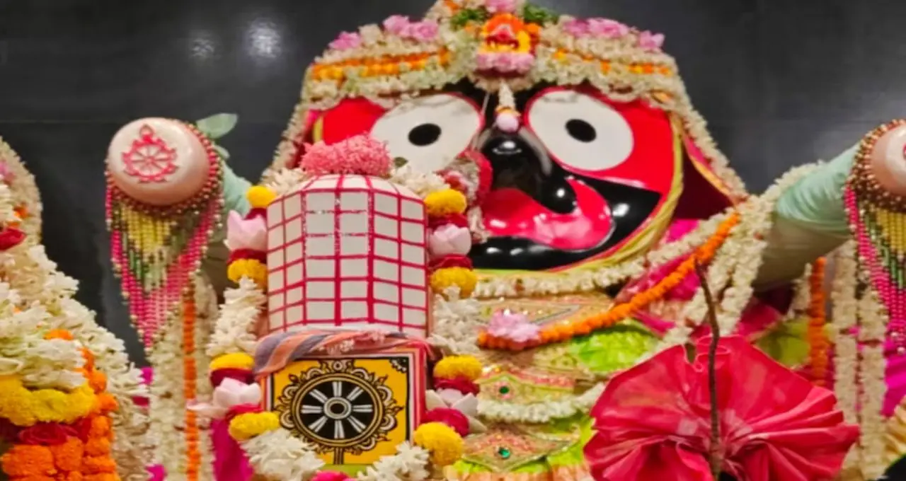 Janmashtami 2026: ফুল-আলোর সাজে অপরূপ দিঘার জগন্নাথ মন্দির! মঙ্গল আরতি থেকে কীর্তন, জন্মাষ্টমীতে ভক্তদের ঢল

