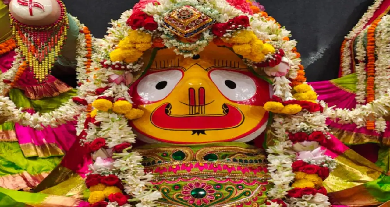 Janmashtami 2026: ফুল-আলোর সাজে অপরূপ দিঘার জগন্নাথ মন্দির! মঙ্গল আরতি থেকে কীর্তন, জন্মাষ্টমীতে ভক্তদের ঢল
