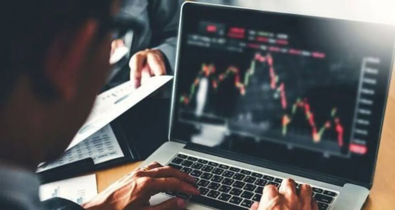 Indian Stock Market Opening: GIFT Nifty Falls 36 Points Stocks in Focus Today