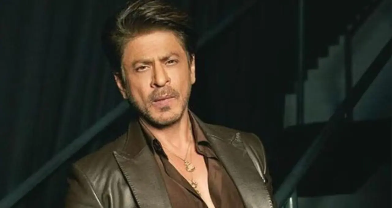 Shah Rukh Khan: ‘গুলি করে মারতে পারেন, তবু মাথা নোয়াব না!’ আন্ডারওয়ার্ল্ডের হুমকির মুখে শাহরুখের সেই সাহসী জবাব
