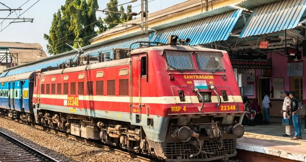 दिवाली पर लखनऊ से दिल्ली के लिए चलेंगी 2 और स्पेशल ट्रेनें, वेटिंग बढ़ने पर रेलवे ने तेज की तैयारी