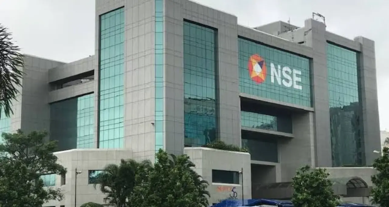NSE IPO: ₹30,000 करोड़ से घटकर ₹25,000 करोड़ हो सकता है इश्यू, GMP में उछाल