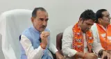 मदन राठौड़ का कांग्रेस पर हमला, बोले- ‘सभी नेता एक-दूसरे को नीचा दिखाने में लगे’
