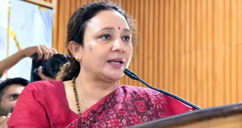 Aradhana Mishra Mona: पिता की राजनीतिक विरासत से शुरू हुआ सफर, अब संभालेंगी यूपी कांग्रेस की कमान