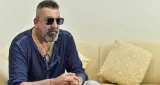 संजय दत्त ने याद किया जेल का दौर, बोले- ‘पिता के सामने हथकड़ी पहनाई गई, लेकिन मुझे उनके लिए मजबूत रहना था’