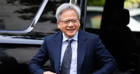 Jensen Huang Net Worth: 200 अरब डॉलर के पार पहुंची दौलत, दुनिया के सातवें सबसे अमीर व्यक्ति बने जेन्सेन हुआंग