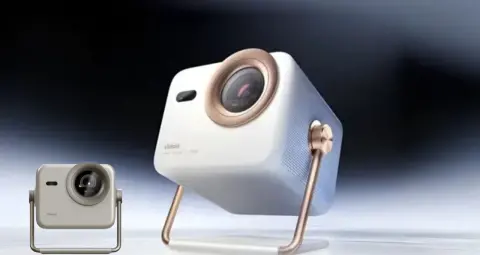 Hisense Vidda Big Eye M2 Pro लॉन्च, 4K प्रोजेक्टर में 150 इंच स्क्रीन और 240Hz गेमिंग
