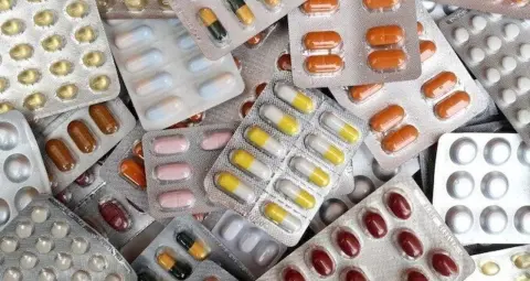 गोरखपुर में दवाओं पर 70% तक छूट से उठे सवाल, खरीद मूल्य और MRP के अंतर की जांच