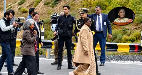 राष्ट्रपति मुर्मु बर्फबारी के बीच पहुंचीं अटल टनल, BRO अधिकारियों से ली जानकारी; वाहनों की आवाजाही रही बंद