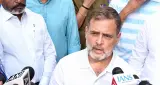 जंतर-मंतर के लिए रवाना हुए राहुल गांधी, ज्ञानेश कुमार के इस्तीफे की मांग पर विपक्ष का प्रदर्शन