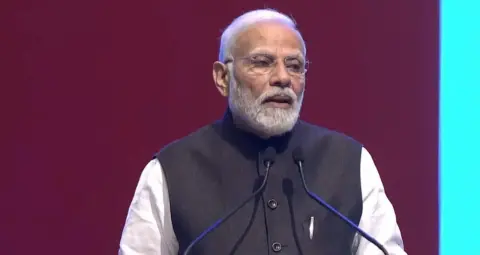PM Modi का बड़ा बयान, मोबाइल अब सिर्फ चैटिंग तक सीमित नहीं; 5G से गेमिंग और कंटेंट क्रिएशन को बढ़ावा