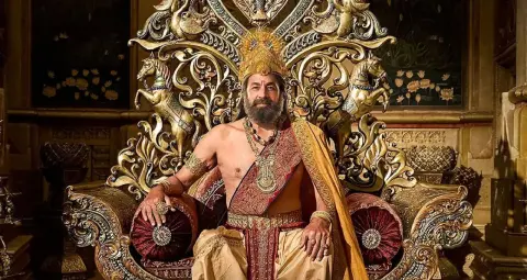 Ramayana: भगवान राम के बाद अब राजा दशरथ बनेंगे अरुण गोविल, नए पोस्टर ने जीता फैंस का दिल