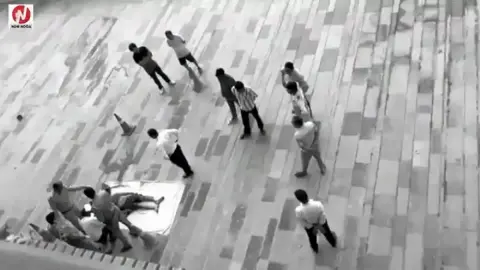 கிரேட்டர் நொய்டா வெஸ்டில் 12-வது மாடியிலிருந்து விழுந்து 36 வயது நபர் உயிரிழப்பு; போலீஸார் விசாரணை