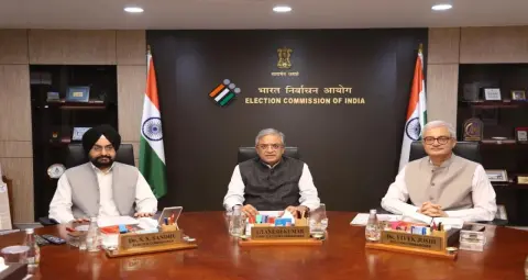 SIR विवाद के बीच चुनाव आयोग के क्लाउड सिस्टम पर संकट, BSNL का कॉन्ट्रैक्ट खत्म होने के करीब