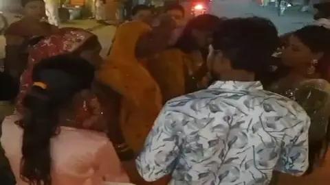 दरभंगा के श्यामा माई मंदिर में नाबालिग की शादी रुकवाई, रजिस्ट्रेशन काउंटर से लौटा परिवार; पीछे के हिस्से में विवाह कराने की कोशिश