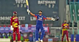 ஷ்ரேயாஸ் ஐயர் ICC டி20 பேட்டிங் தரவரிசையில் நான்காவது இடத்திற்கு முன்னேற்றம்