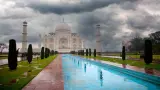 আগ্রায় আজ বজ্রবিদ্যুৎ-সহ বৃষ্টির পূর্বাভাস, ৫০ কিমি বেগে বইতে পারে ঝোড়ো হাওয়া