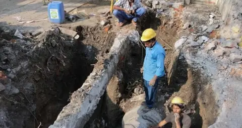 इंदौर में 85 हजार परिवारों पर जलसंकट, 52 हजार घरों तक नहीं पहुंचा नर्मदा का पानी