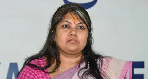 Soumya Reddy Resignation: कर्नाटक महिला कांग्रेस अध्यक्ष ने दिया इस्तीफा, कैबिनेट में महिला मंत्री न होने पर उठाए सवाल