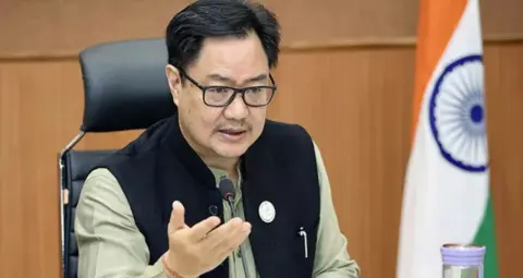 किरेन रिजिजू का विपक्ष पर आरोप, भारत में बांग्लादेश और फ्रांस जैसी हिंसा भड़काने की थी साजिश