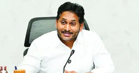 चुनाव आयुक्तों की नियुक्ति पर यू-टर्न से घिरे जगन मोहन रेड्डी, TDP-BJP ने पूछा- 2023 के कानून का समर्थन क्यों किया?