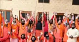 हरिद्वार में विजयदशमी पर महानिर्वाणी अखाड़े में शस्त्र पूजन, नागा संन्यासियों ने लिया धर्म रक्षा का संकल्प
