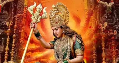 Mookuthi Amman 2 Trailer: डरपोक पुलिस अधिकारी से देवी के अवतार तक, नयनतारा के दमदार अंदाज ने खींचा ध्यान