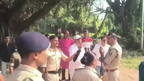 बिहार MLC चुनाव 2026: वोटिंग के बीच मोकामा में बवाल, अनुज सिंह और नीरज सिंह के समर्थकों में भिड़ंत